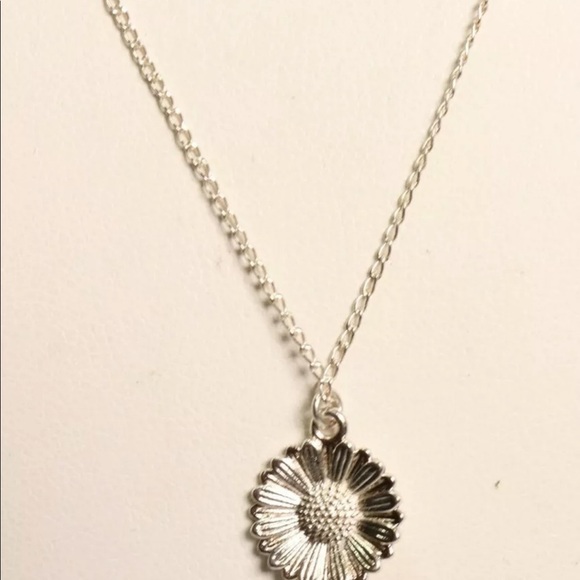 Tess + Tricia Sterling Silver Flower Pendant Necklace - Picture 2 of 4